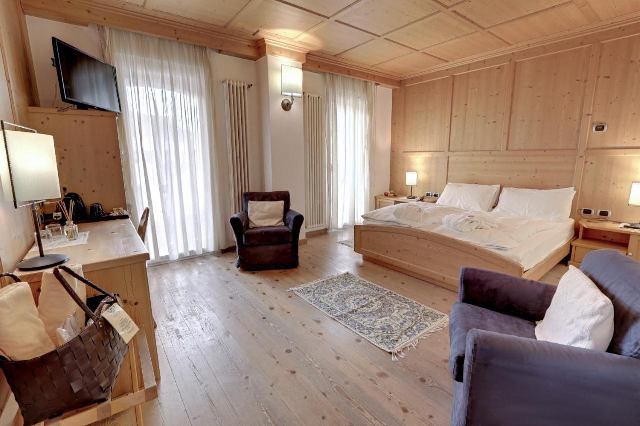 Leading Relax Hotel Maria 모에나 외부 사진