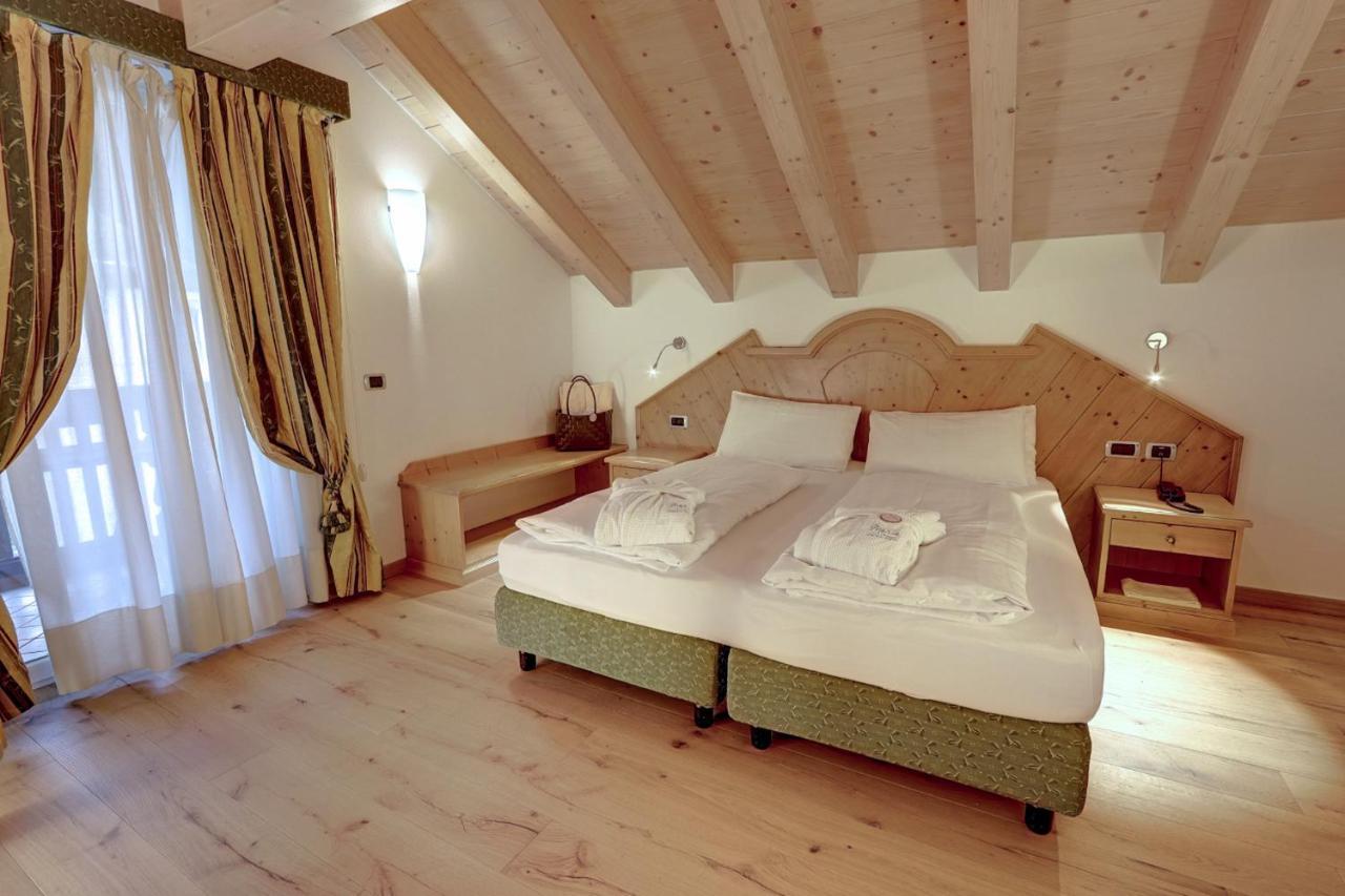 Leading Relax Hotel Maria 모에나 외부 사진