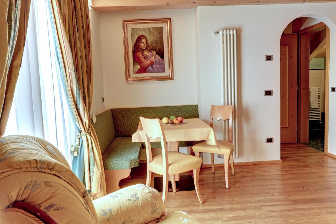Leading Relax Hotel Maria 모에나 외부 사진