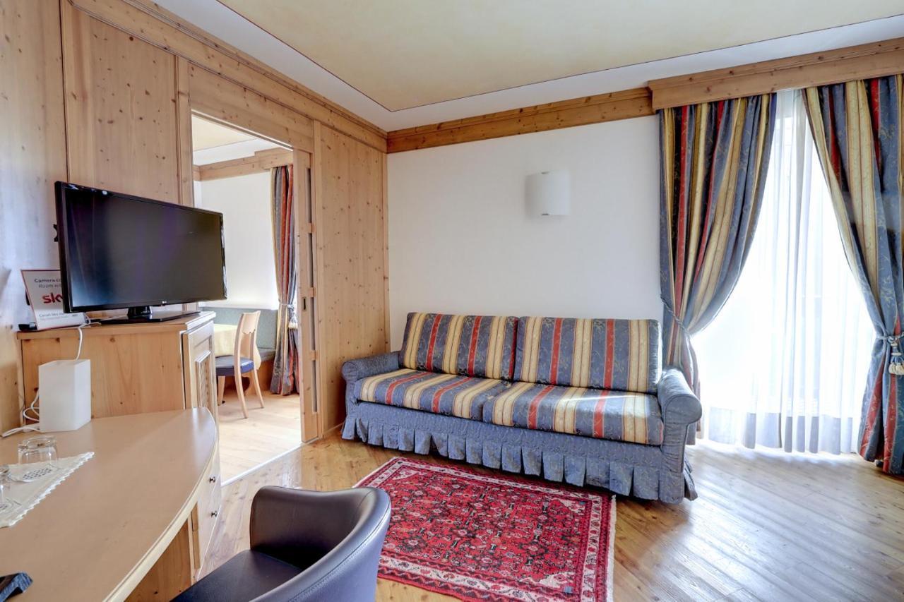 Leading Relax Hotel Maria 모에나 외부 사진