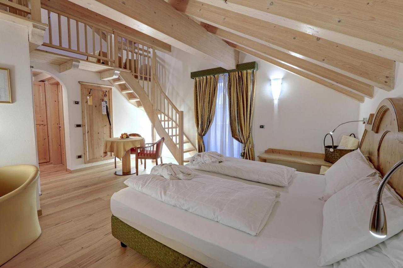 Leading Relax Hotel Maria 모에나 외부 사진