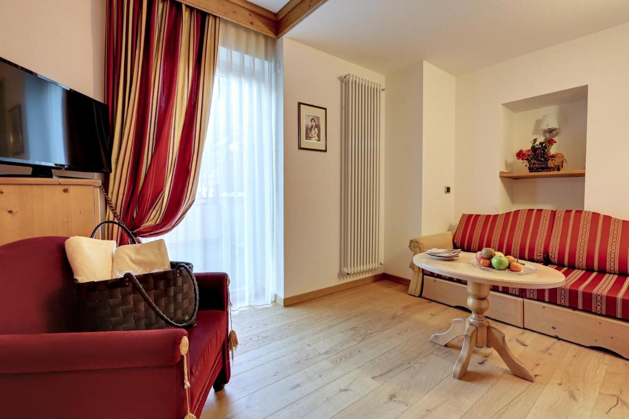 Leading Relax Hotel Maria 모에나 외부 사진